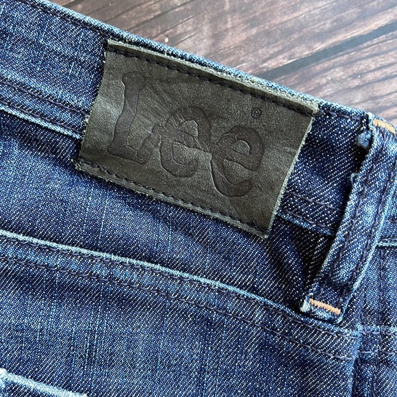 LEE | Lo Rize Straight denim jean shorts - Picture 9 of 9